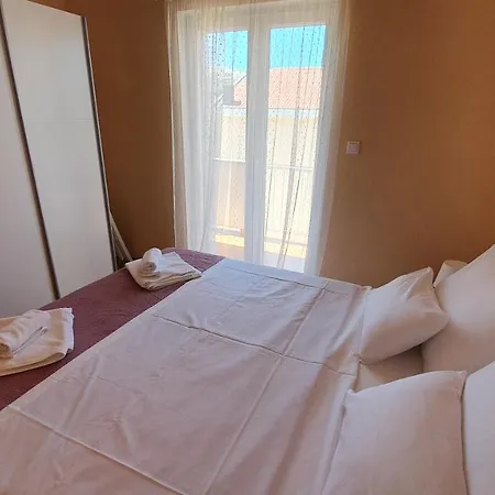 Miki Apartment