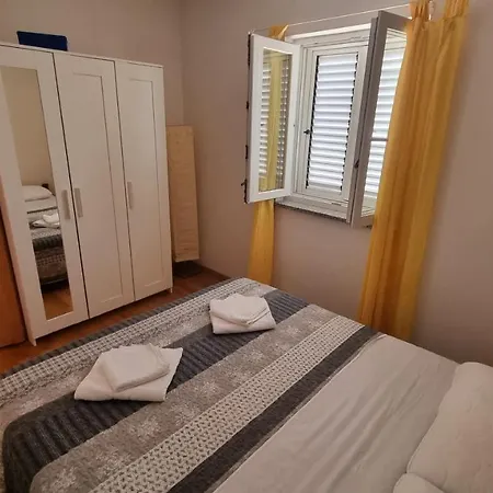 Apartment Miki *
