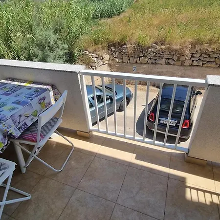 Miki Apartment